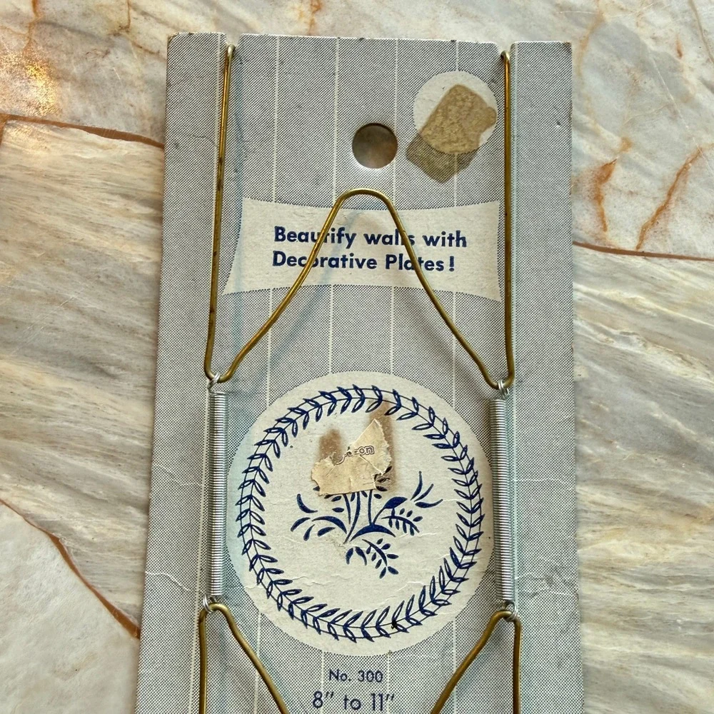Goods of the Woods Vintage Plate Hanger Holder 8-11 Inch Decorative Wall Display